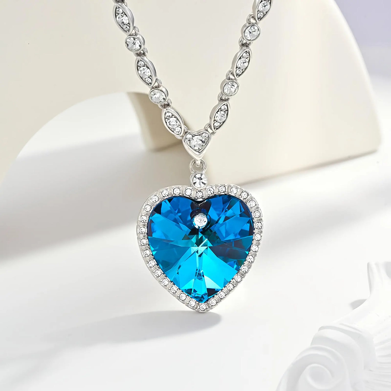 Heart of the Ocean Necklace