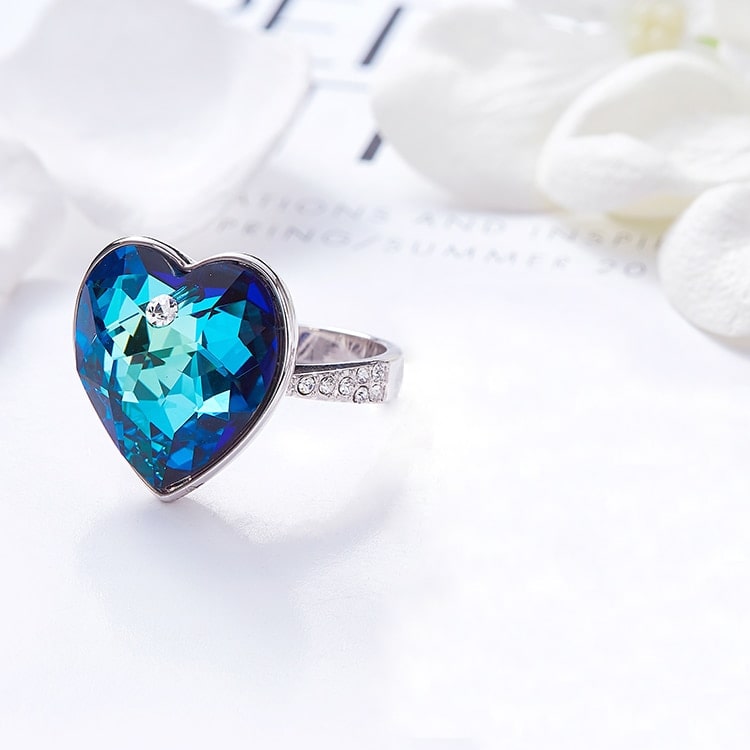 Titanic Heart of the Ocean Ring